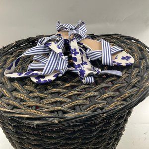 Cabi Women’s Blue & White Floral Watercolor Striped Tie Up Flat Sandals Size 10M